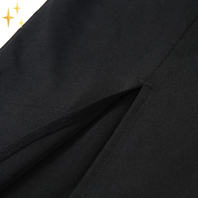 Elegantes Abendkleid mit Seitenschlitz - Figurbetontes Maxikleid mit Spaghettiträgern