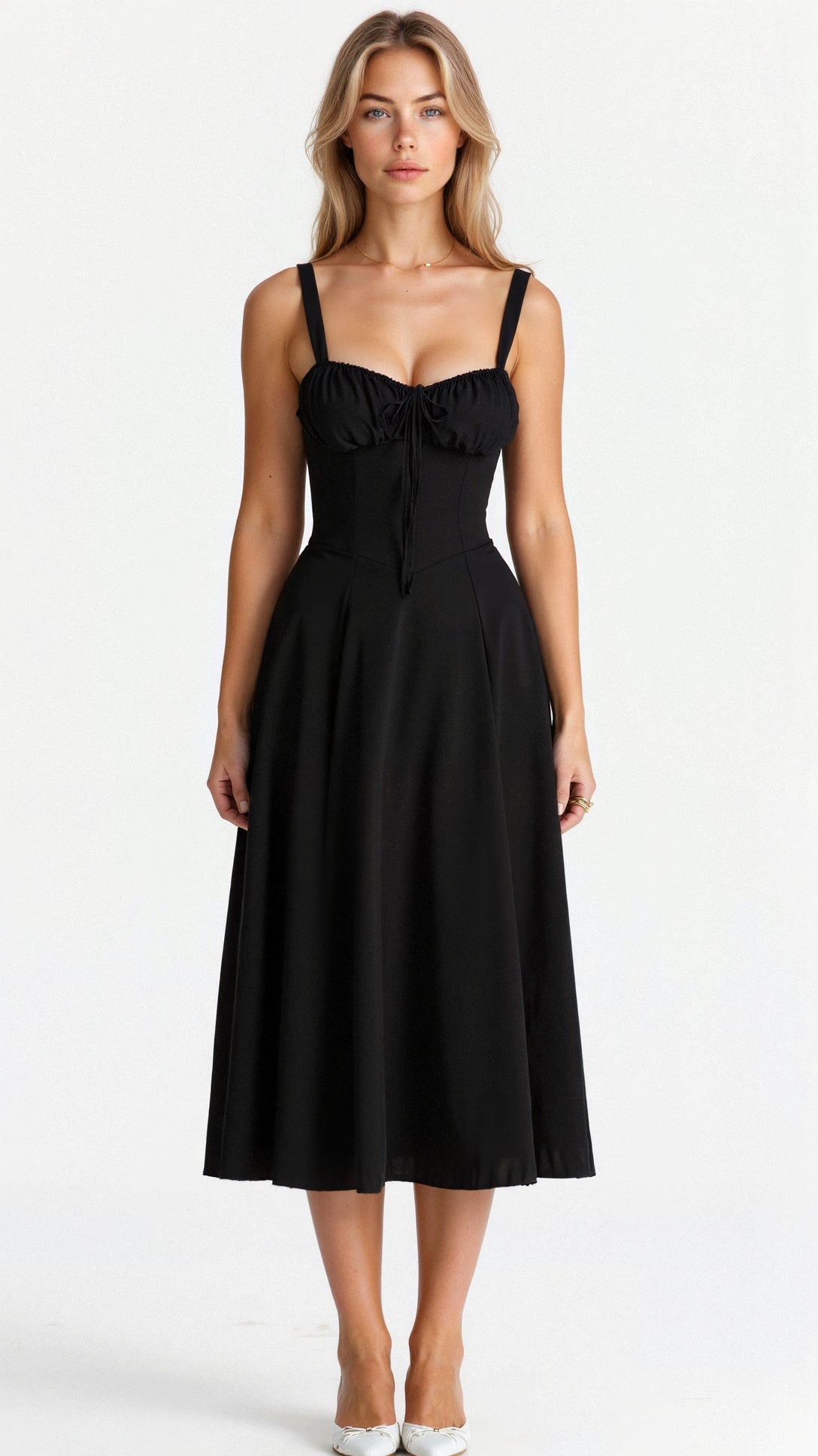 Romantisches Sommerkleid für Damen – Tailliertes Midikleid mit Bustier-Trägern und Schlitz